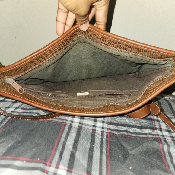 Micheal Steven's purse - Picture 3 of 3